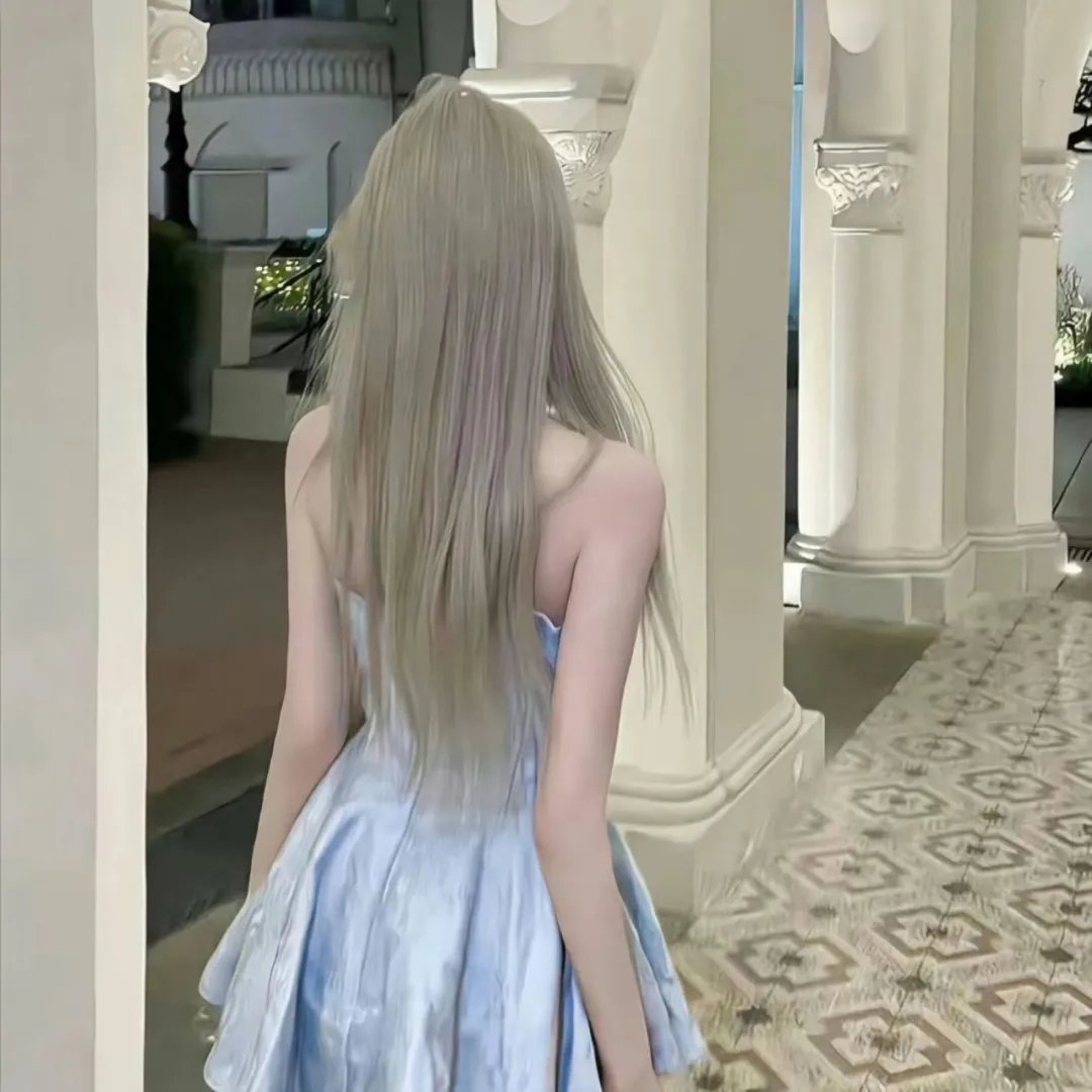 群莺乱飞